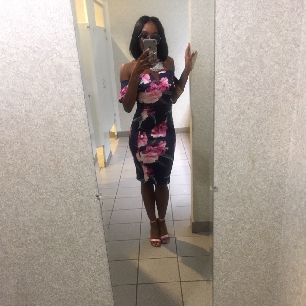 Spring/summer dress - Picture 2 of 2